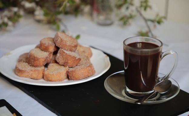 Chocolate con picatostes. 