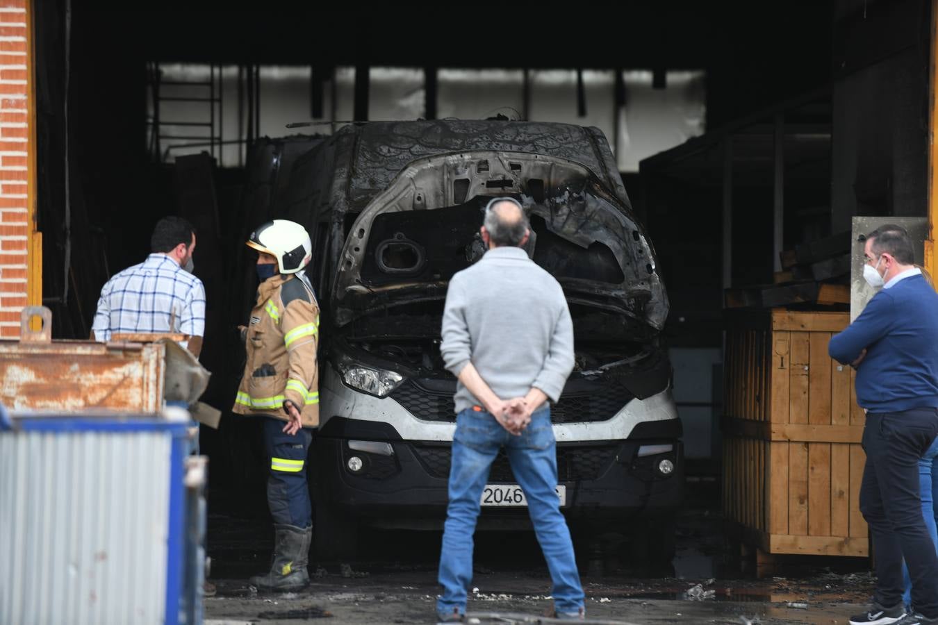 Fotos: Incendio en una cristalería del polígono de San Cristóbal de Valladolid
