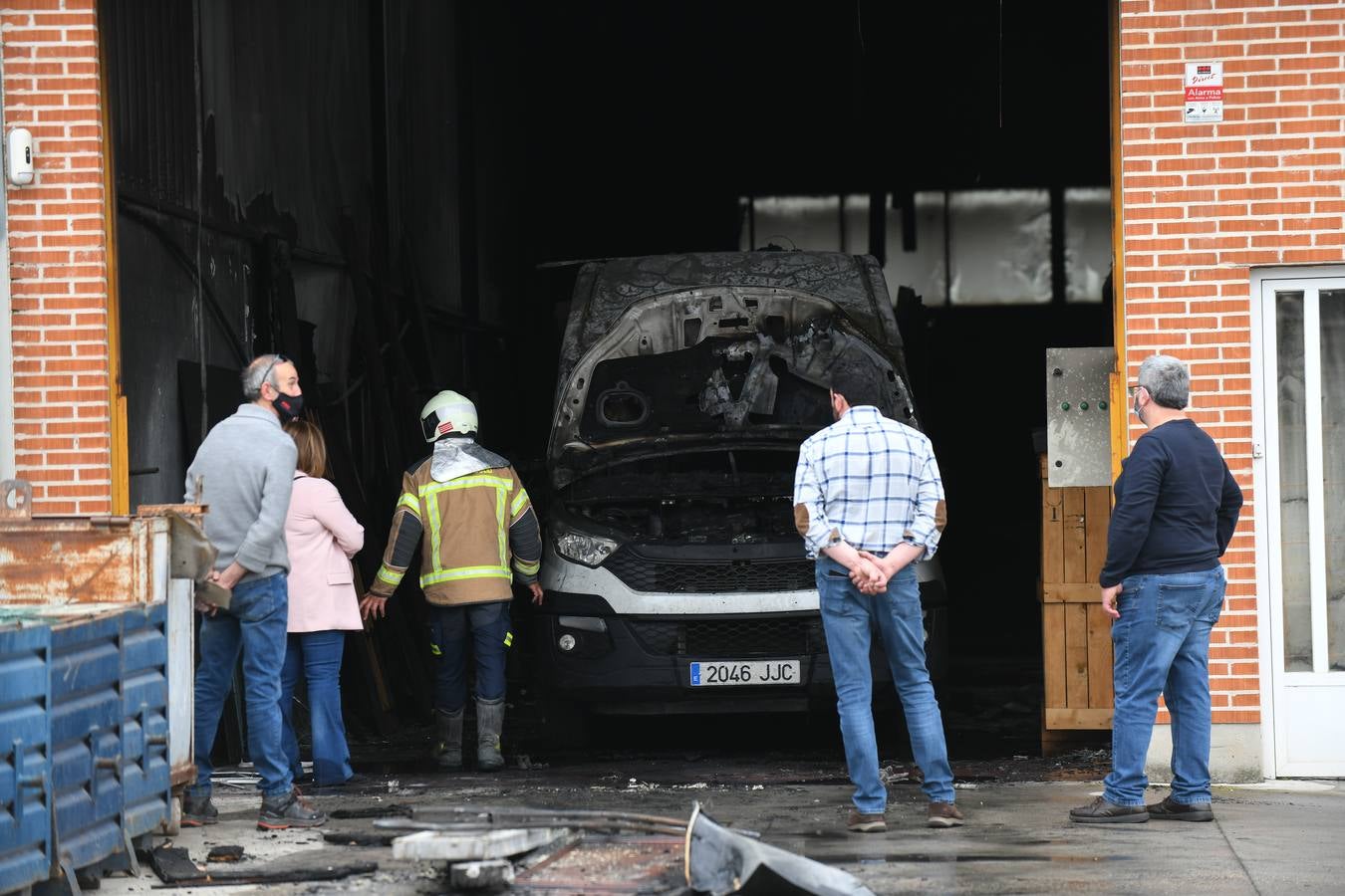 Fotos: Incendio en una cristalería del polígono de San Cristóbal de Valladolid
