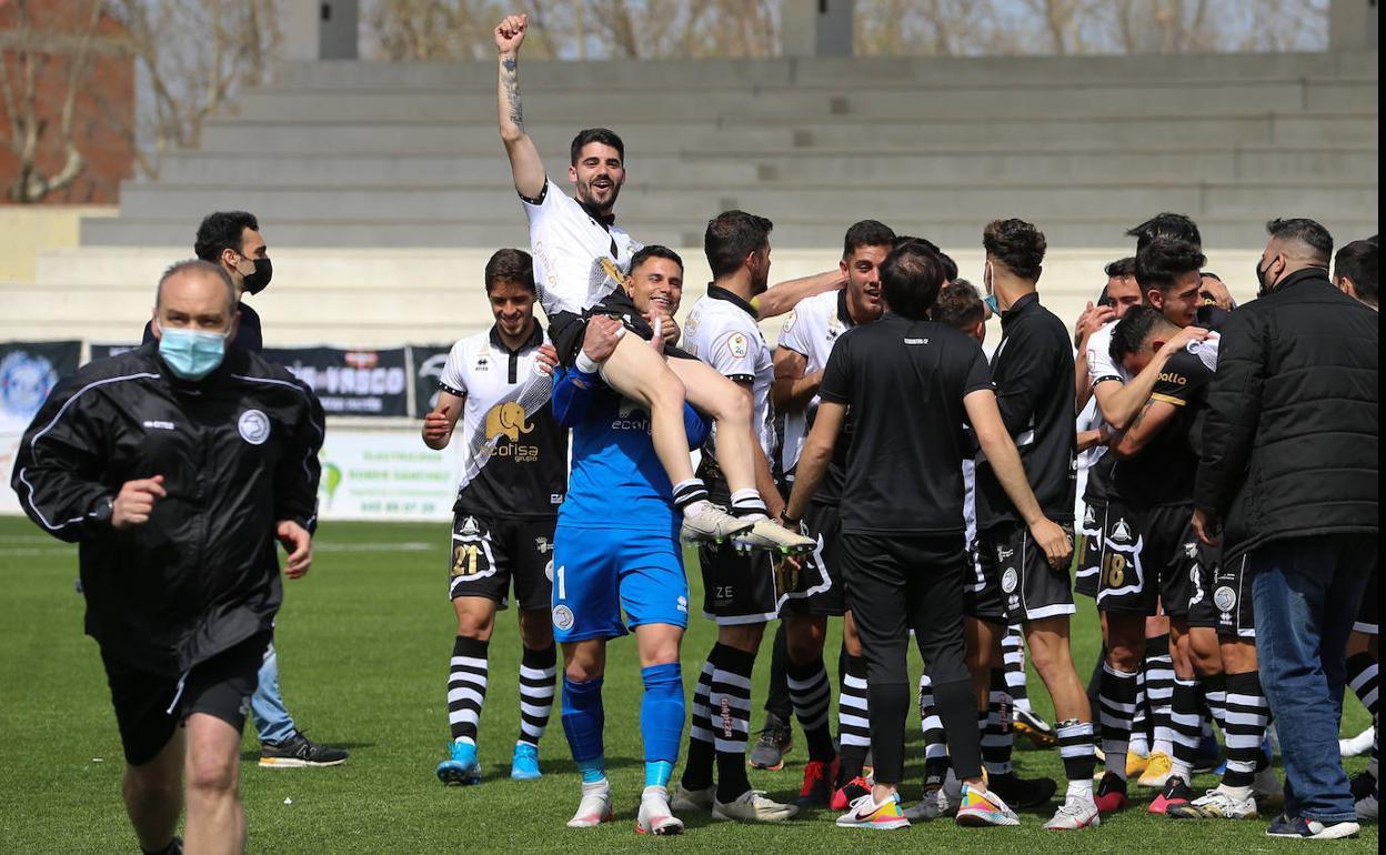 Una Primera RFEF de mucho mérito para Unionistas CF