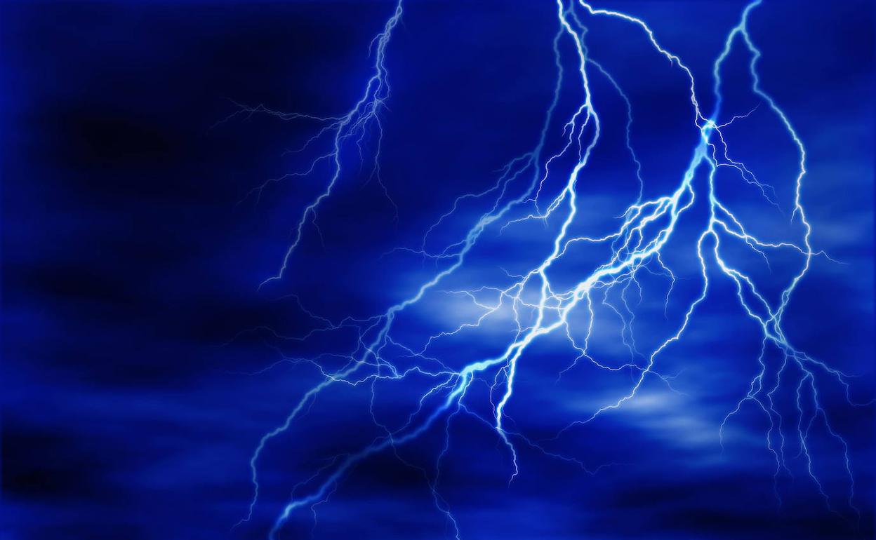 Las tormentas dejaron 953 rayos este viernes en Castilla y León