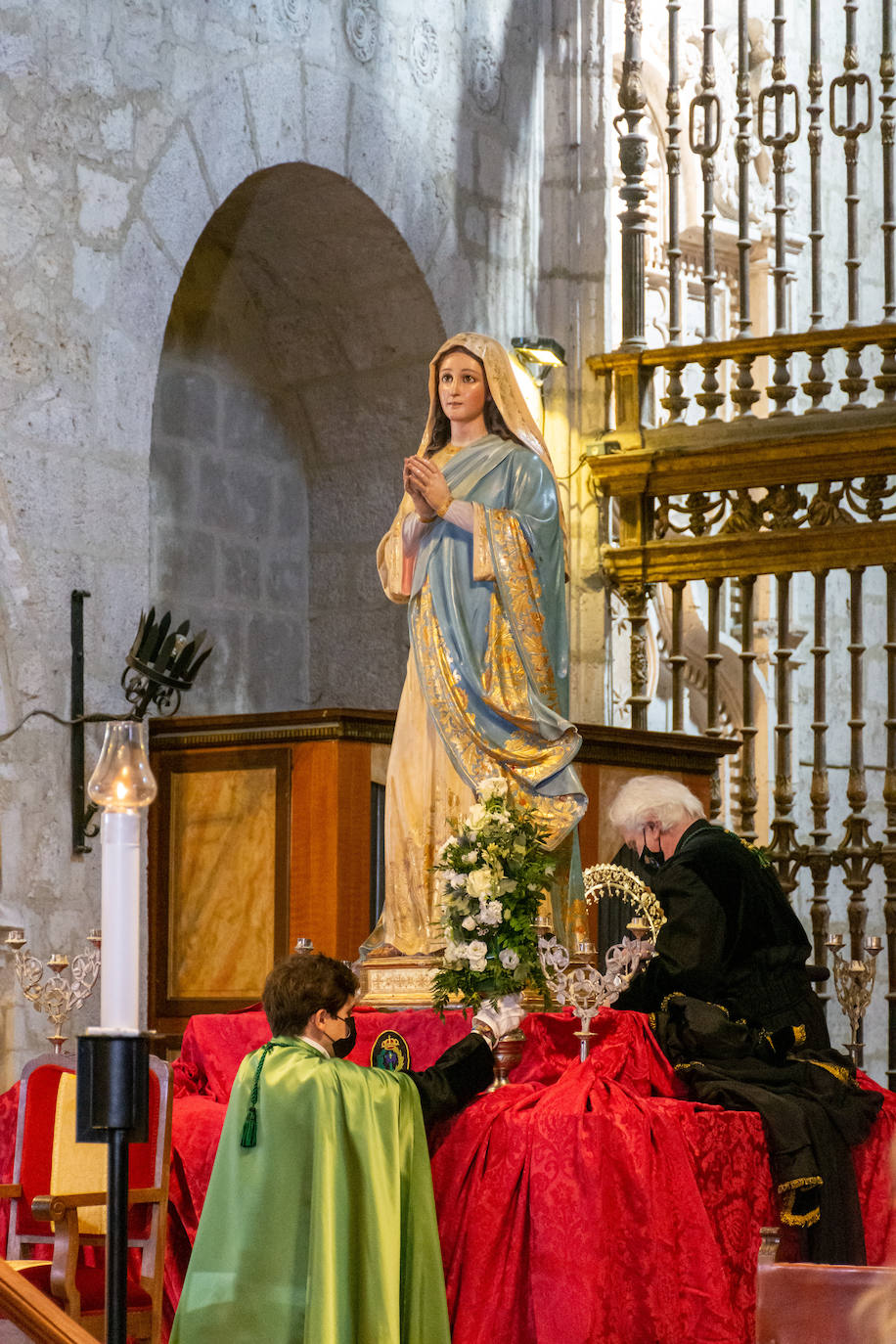 Fotos: El Rompimiento del Velo cierra la Semana Santa en Palencia