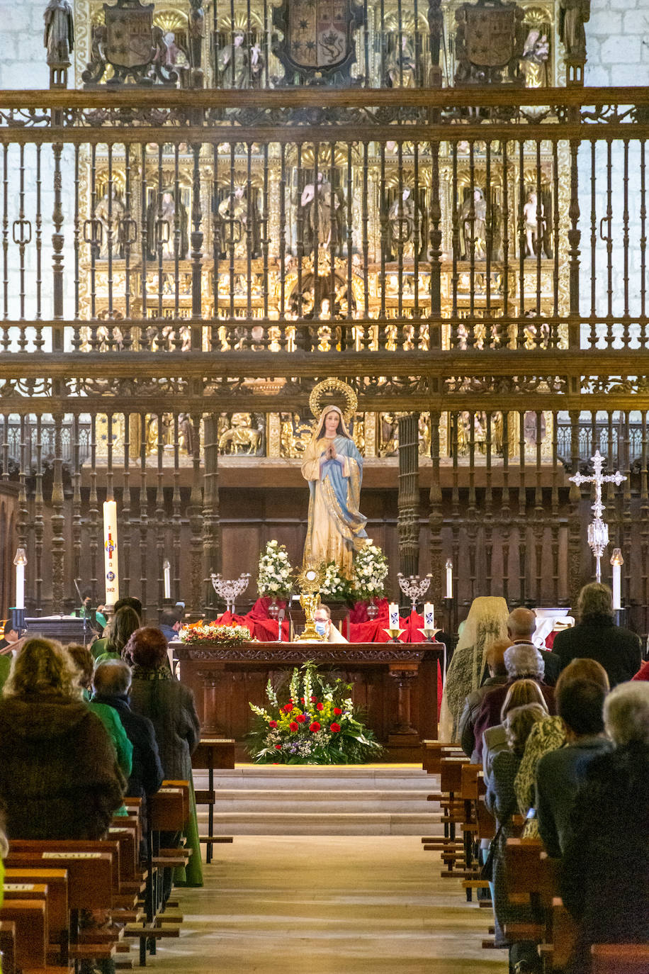 Fotos: El Rompimiento del Velo cierra la Semana Santa en Palencia