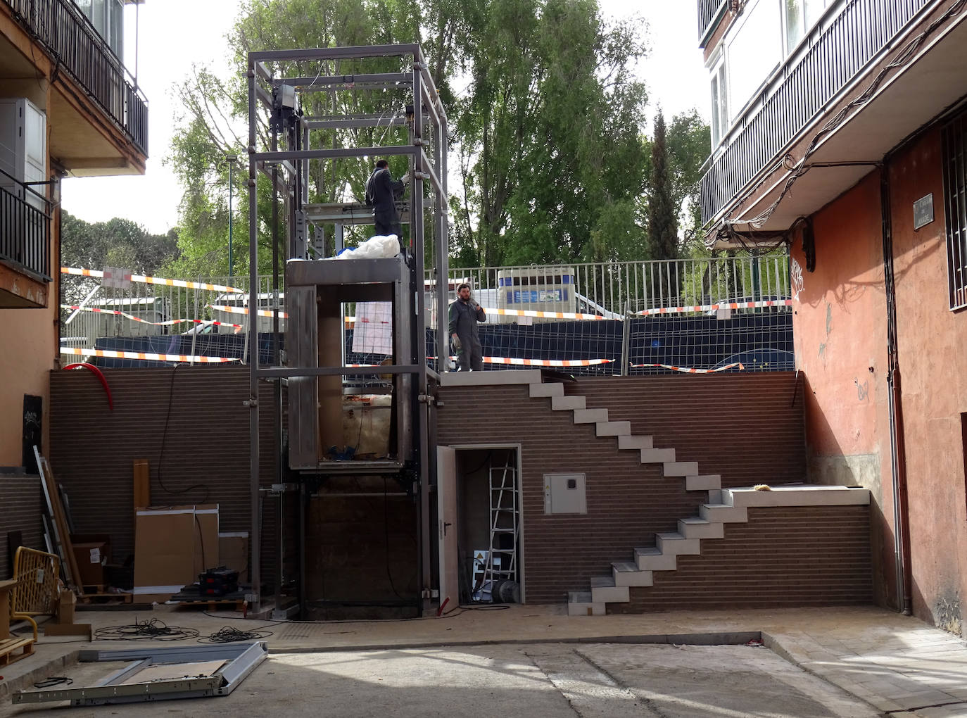 Fotos: Obras en los tres ascensores urbanos de San Isidro, en Valladolid