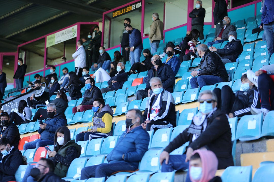 Aficionados del Salamanca en el Helmántico