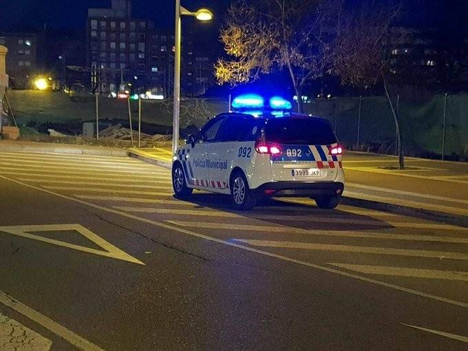 Sucesos en Valladolid: Desalojado un bar de Puente Duero más allá de las doce de la noche con diez clientes en su interior