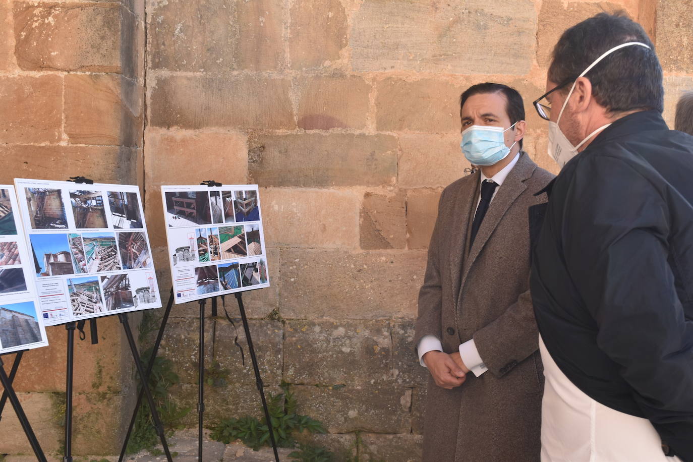 Fotos: La iglesia de Barrio de Santa María luce restaurada
