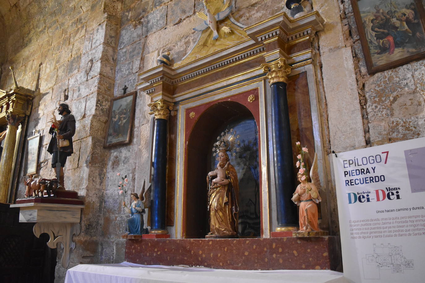 Fotos: La iglesia de Barrio de Santa María luce restaurada
