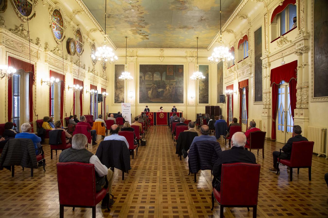 Por primera vez en muchos meses, el Aula de Cultura fue presencial