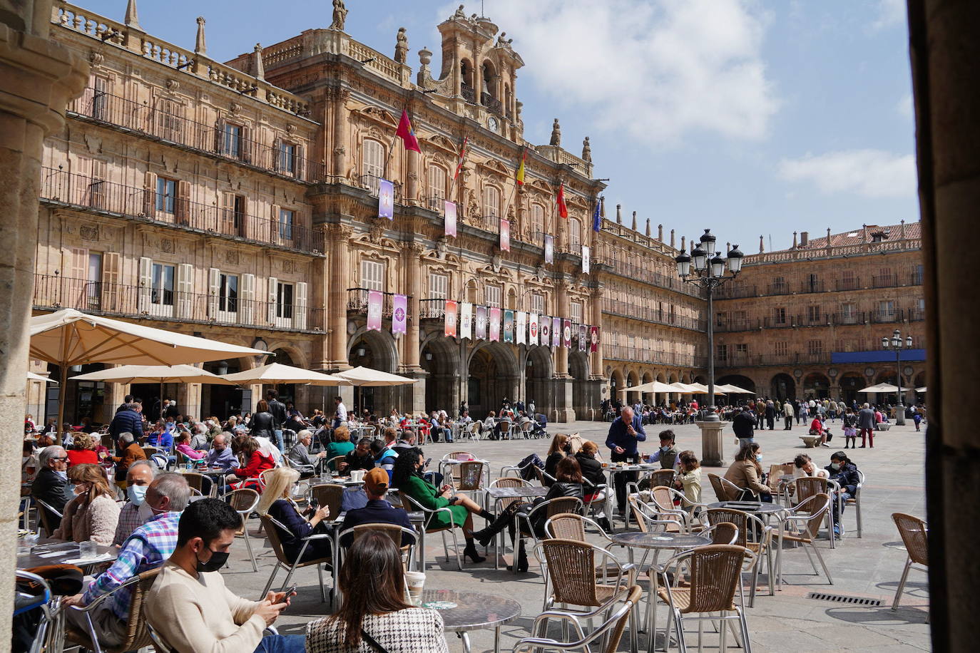 Cinco municipios más podrían sumarse al cierre del interior de la hostelería
