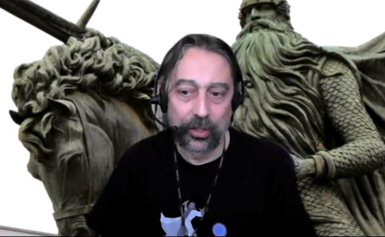 Imagen de la videollamada con el doctor García-Sastre.