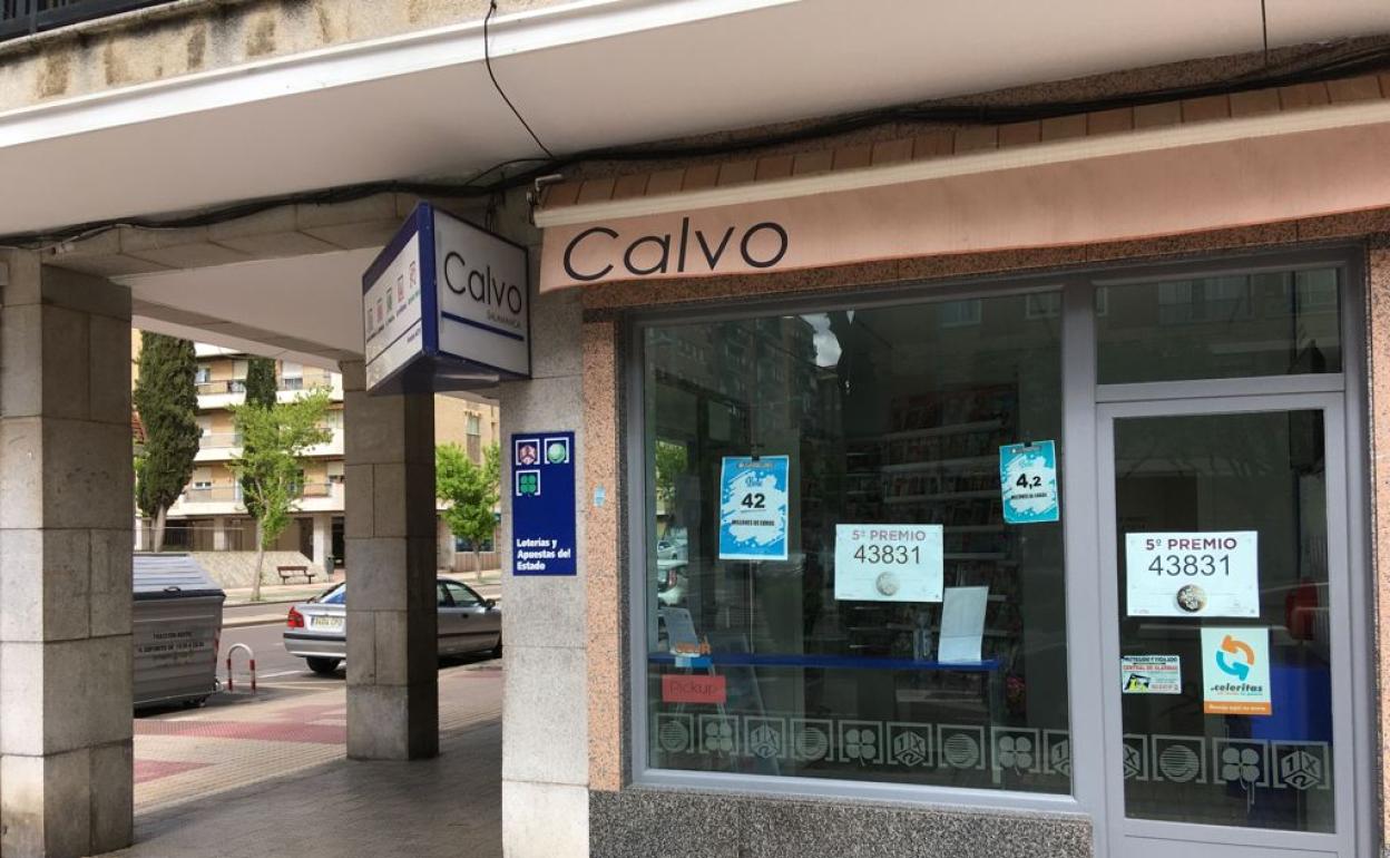 La administración de lotería de Salamanca. en la que se ha vendido el primer premio 
