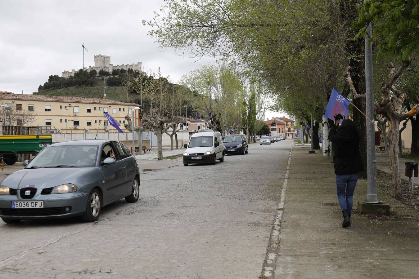 Los coches se echan a la calle para reivindicar la Autovía del Duero. 