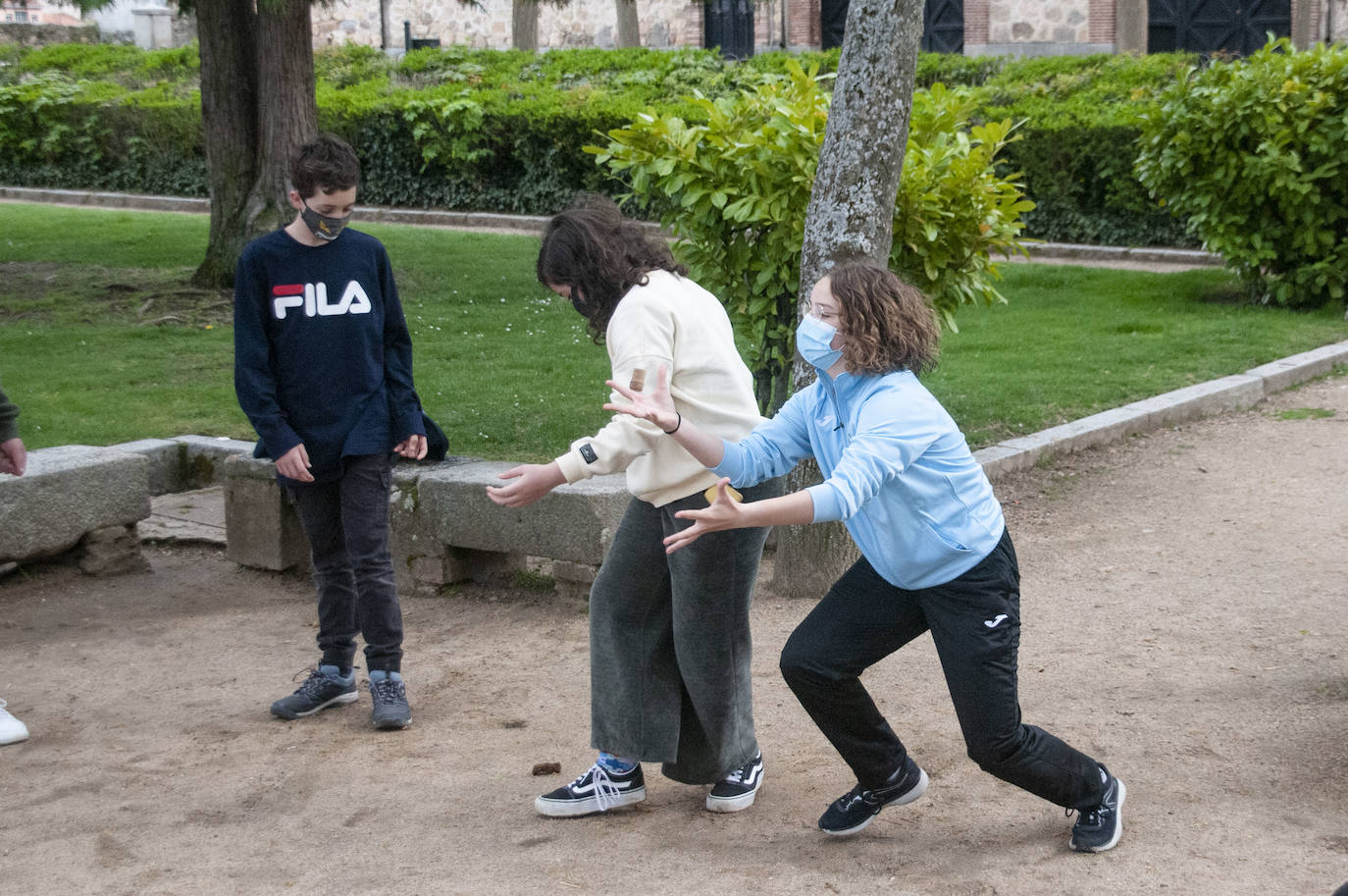 Actividades realizadas este sábado por la tarde en el jardín de los Zuloaga.