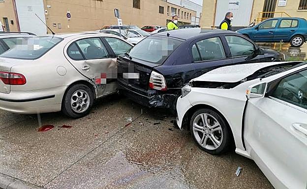 El accidente que tuvo lugar en el Polígono San Cristobal y en el que resultó herido un conductor.
