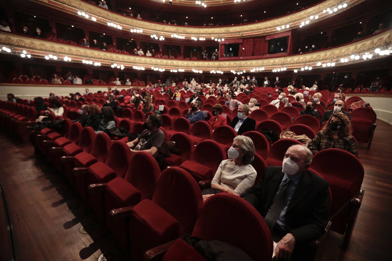 Fotos: Gala homenaje de la segunda edición de &#039;Territorios de la Memoria&#039; en el Teatro Calderón de Valladolid