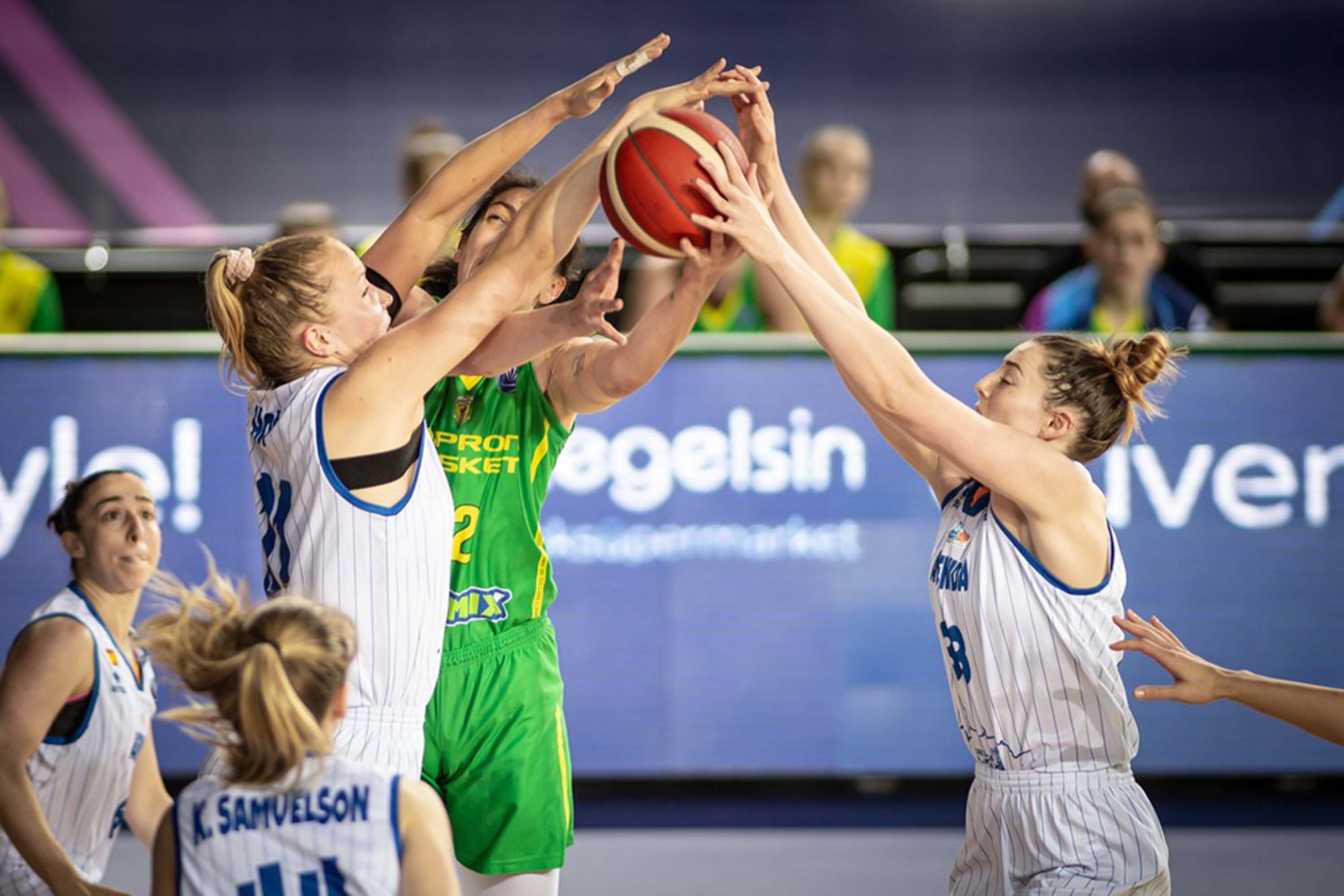 Avenida se clasifica para la final de Euroliga