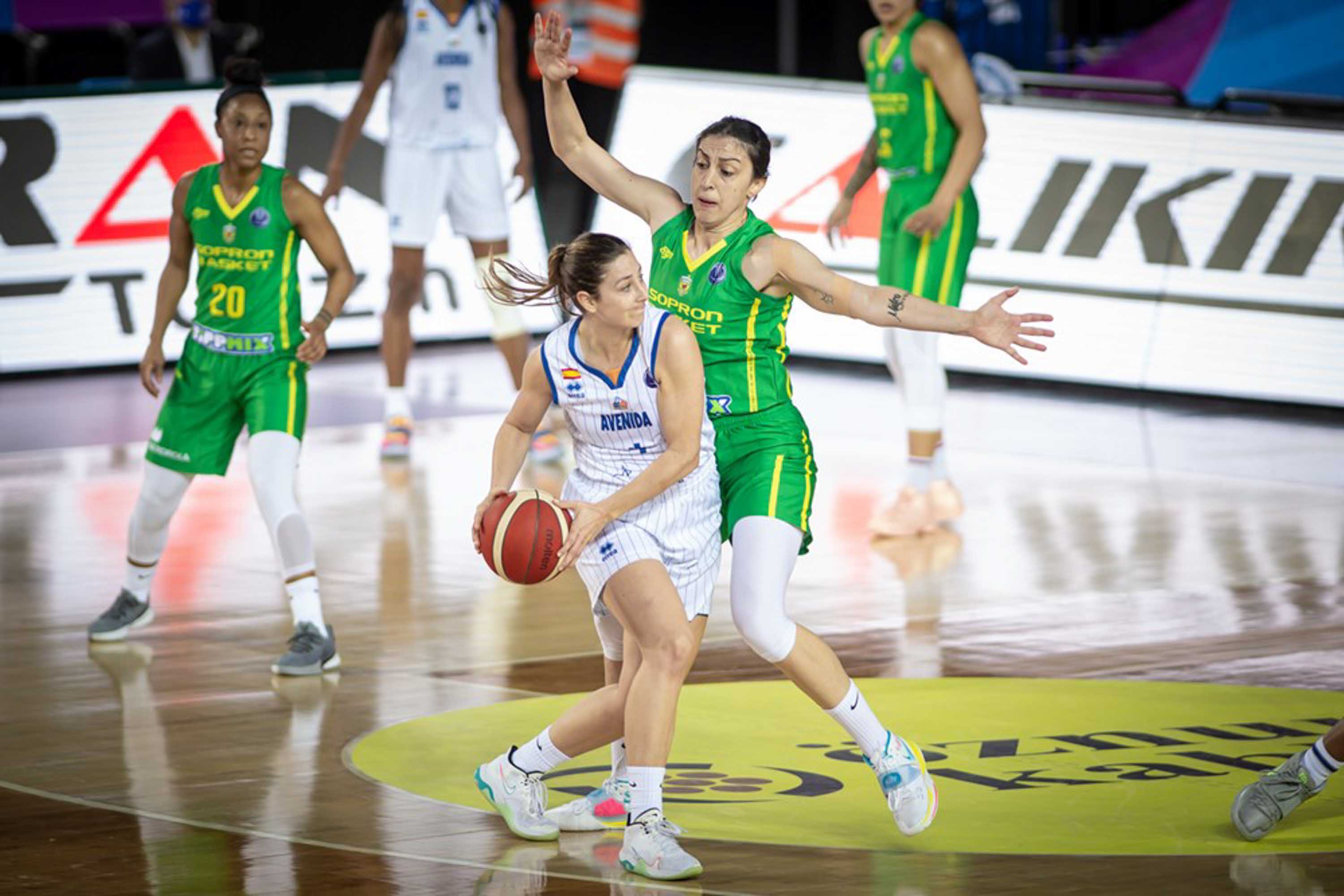 Avenida se clasifica para la final de Euroliga