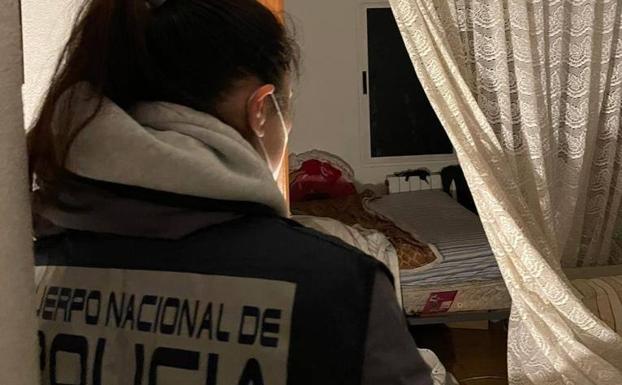 Las mafias de la prostitución dejan los clubes y ocupan pisos en los barrios de renta más baja de Valladolid