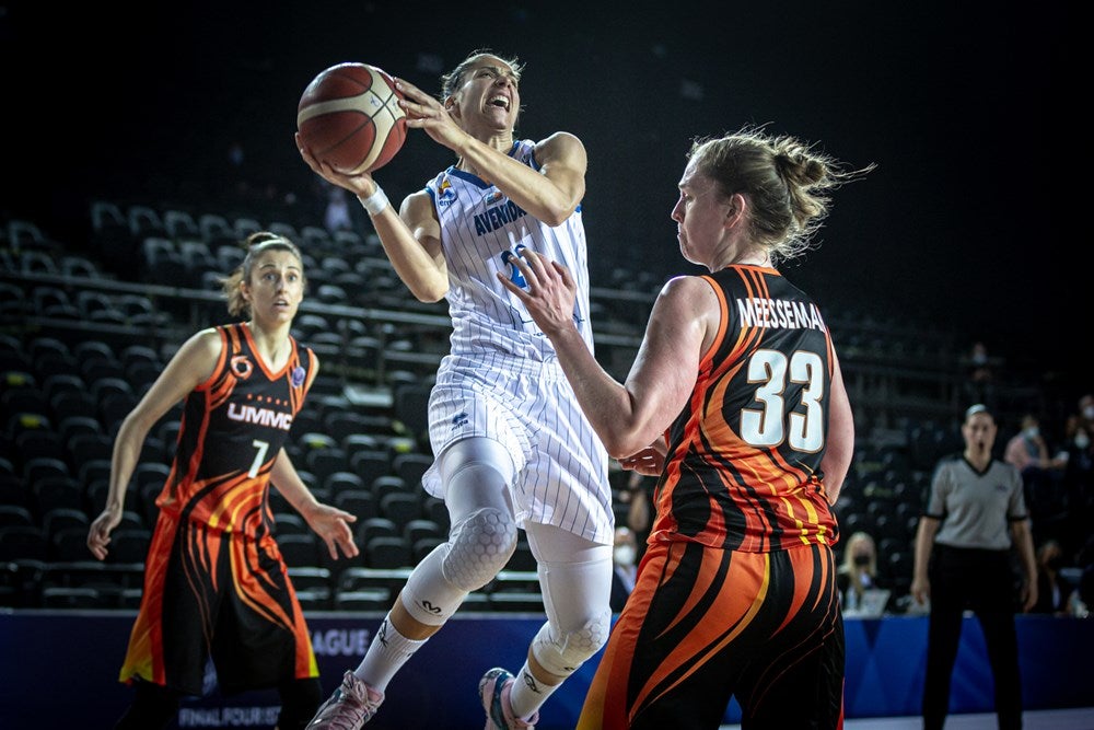 CB Avenida 68-78 UMMC Ekaterinburgo