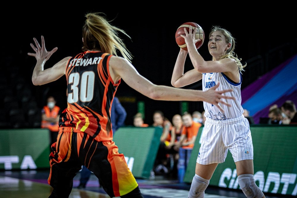 CB Avenida 68-78 UMMC Ekaterinburgo