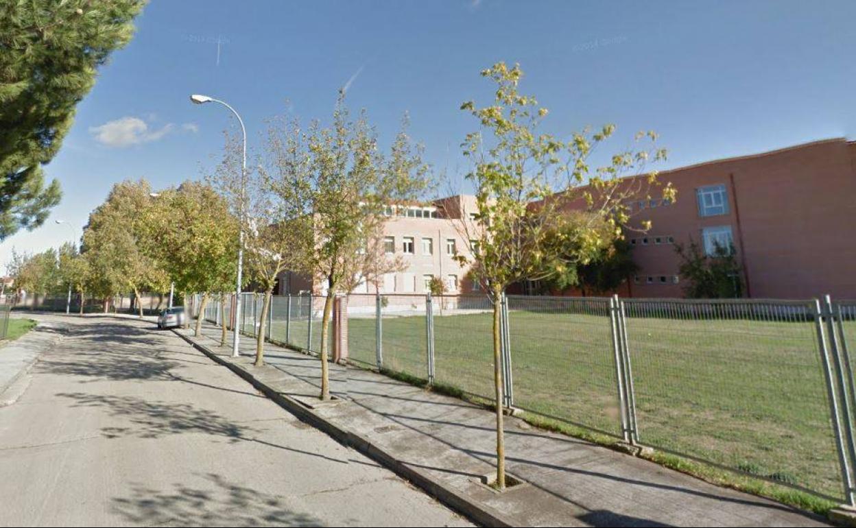 Exterior del IES Recesvinto de Venta de Baños, donde se produjeron los hechos. 