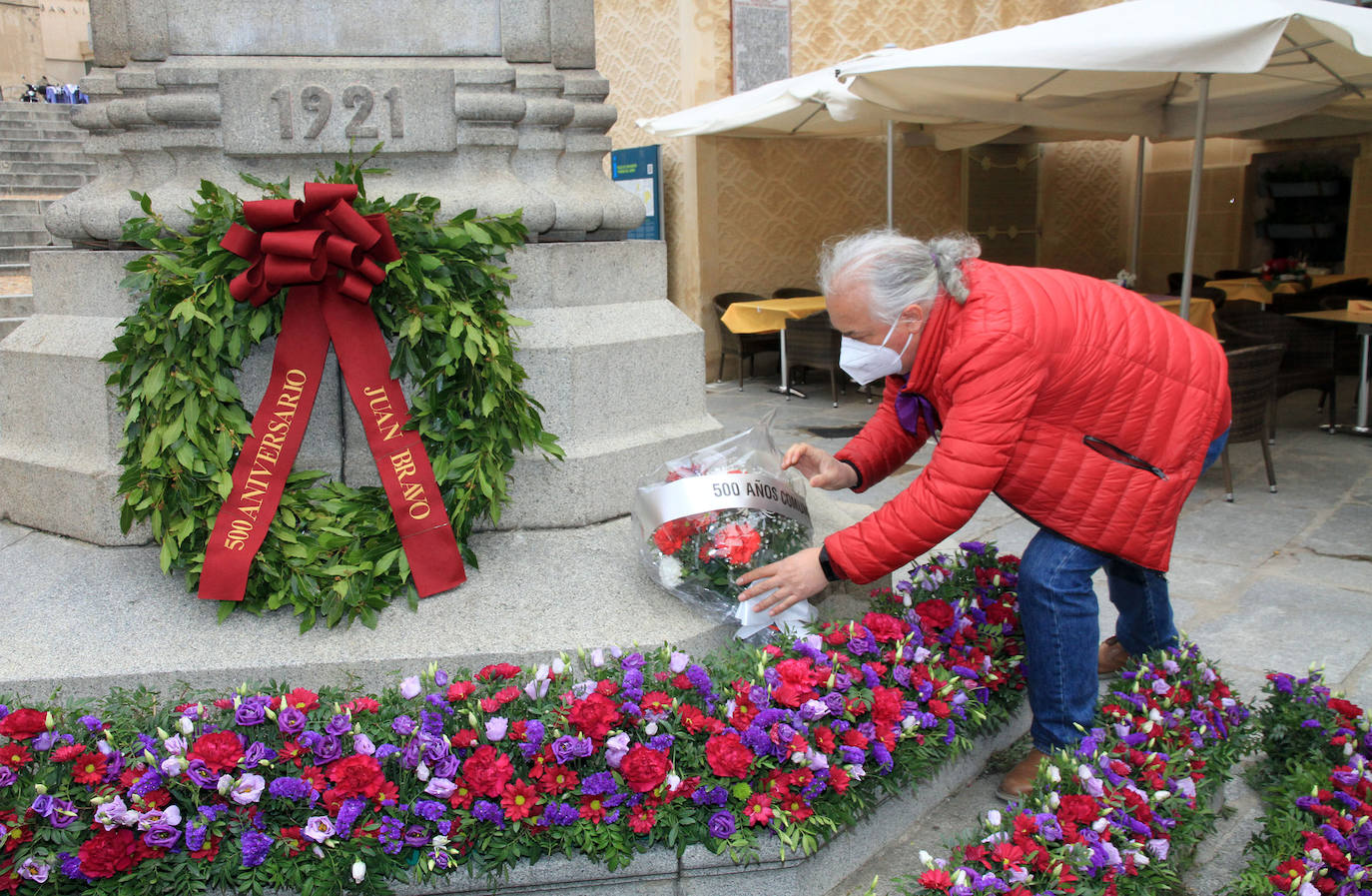 Actos en la plaza de Medina del Campo con motivo del Día de la Comunidad.