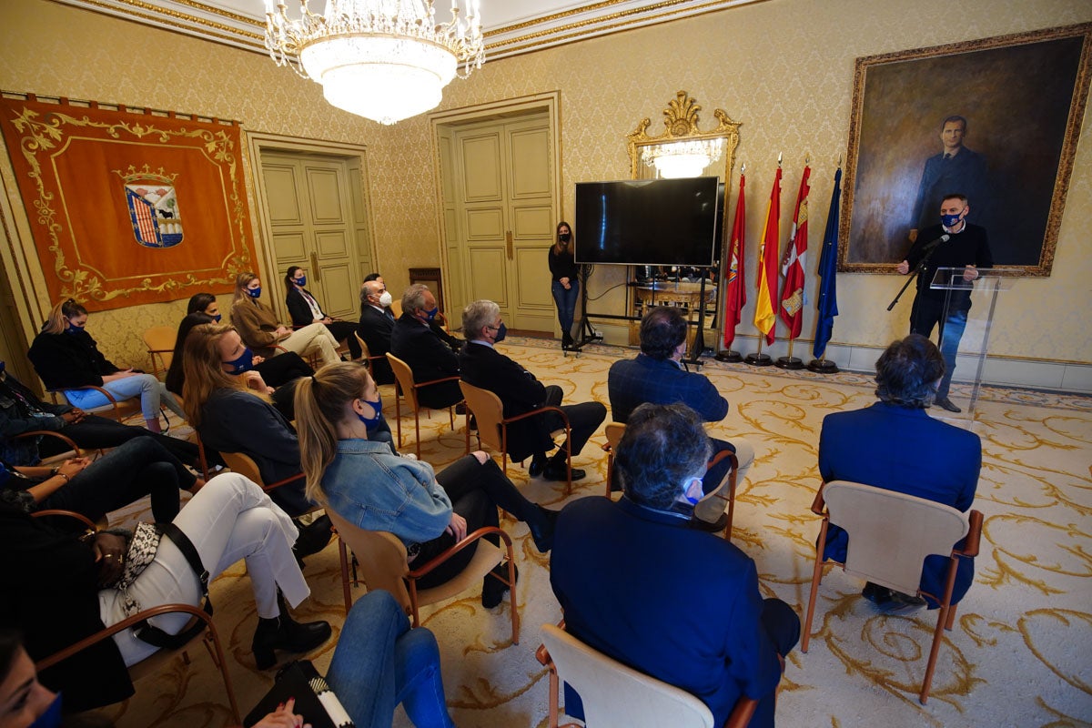 Recepción en el Ayuntamiento a las subcampeonas de Europa