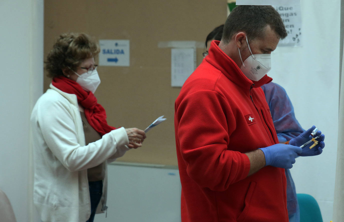 Vacunación en el pabellón Pedro Delgado con Janssen.