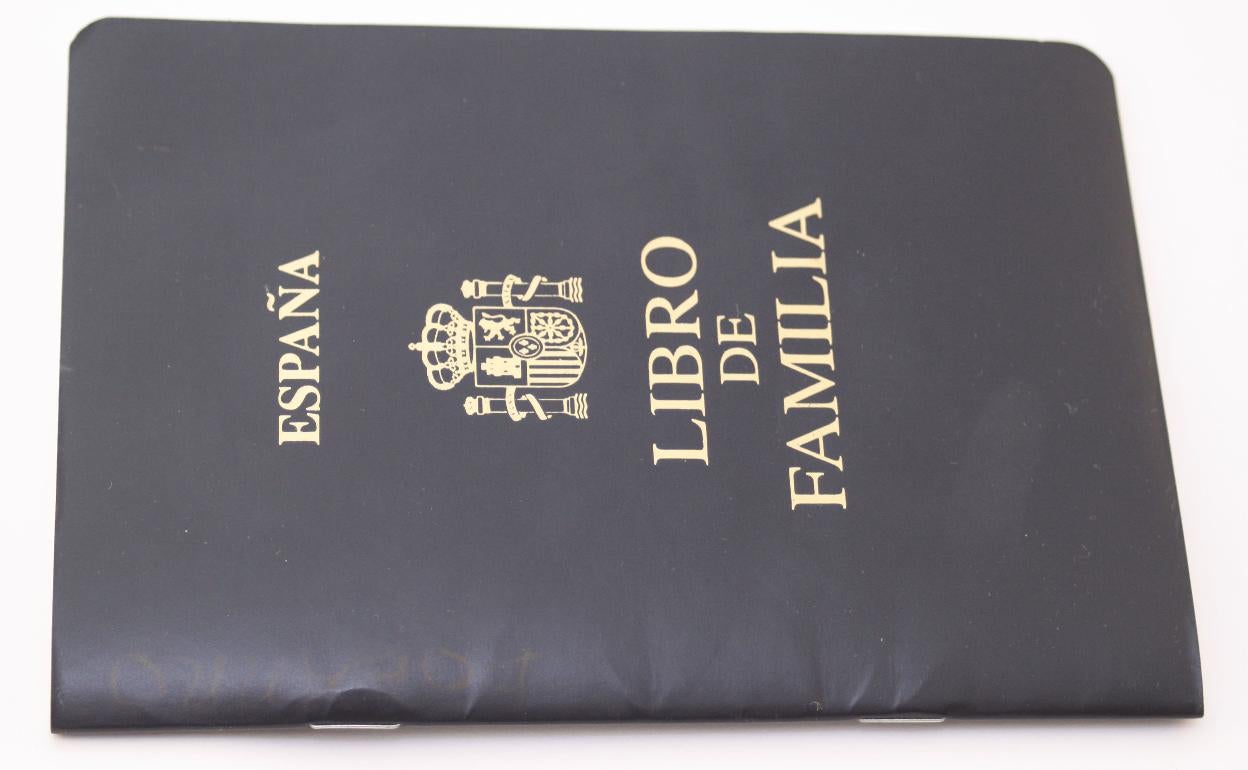 Despídase del libro de familia