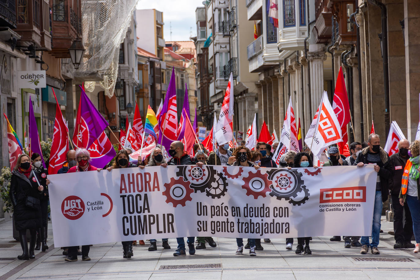 Fotos: Manifestación del Primero de Mayo en Palencia