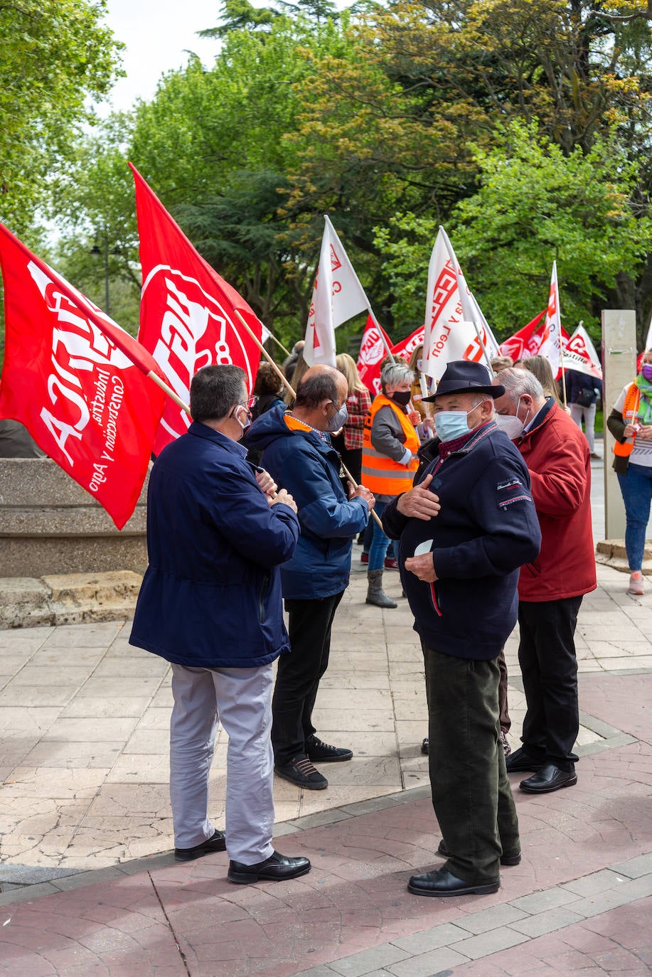 Fotos: Manifestación del Primero de Mayo en Palencia