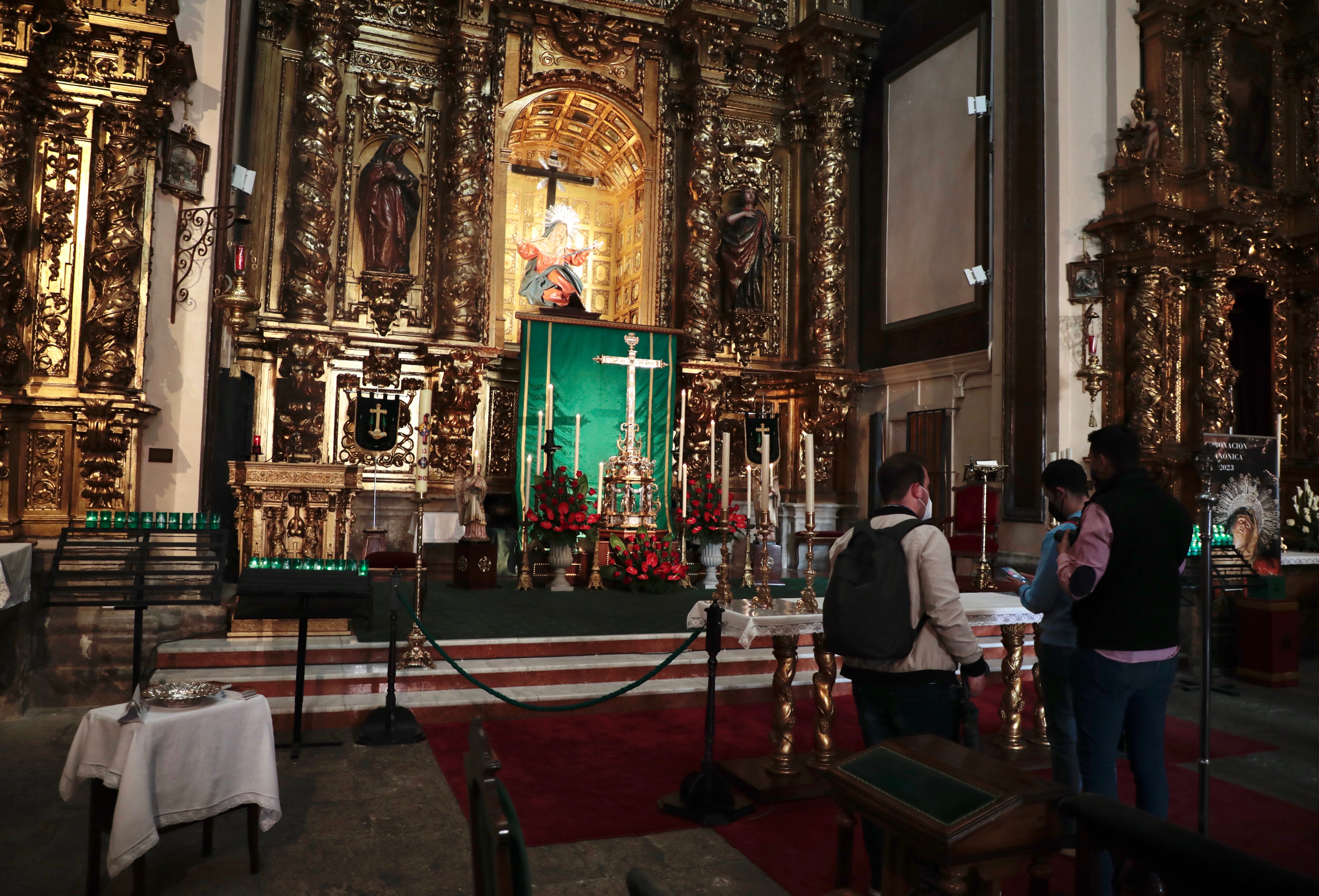 Fotos: Veneración de la Cruz de Mayo