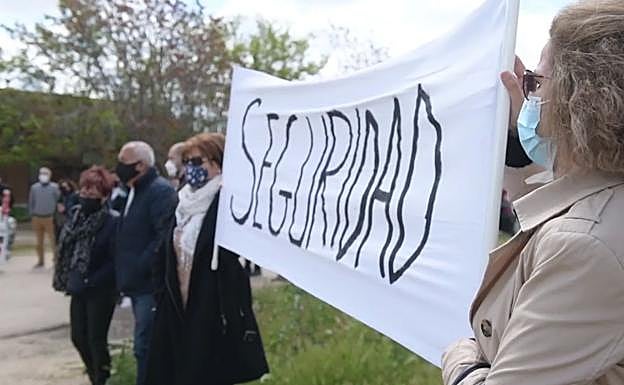 Matapozuelos exige justicia para el joven muerto hace dos años, arrollado por un tren