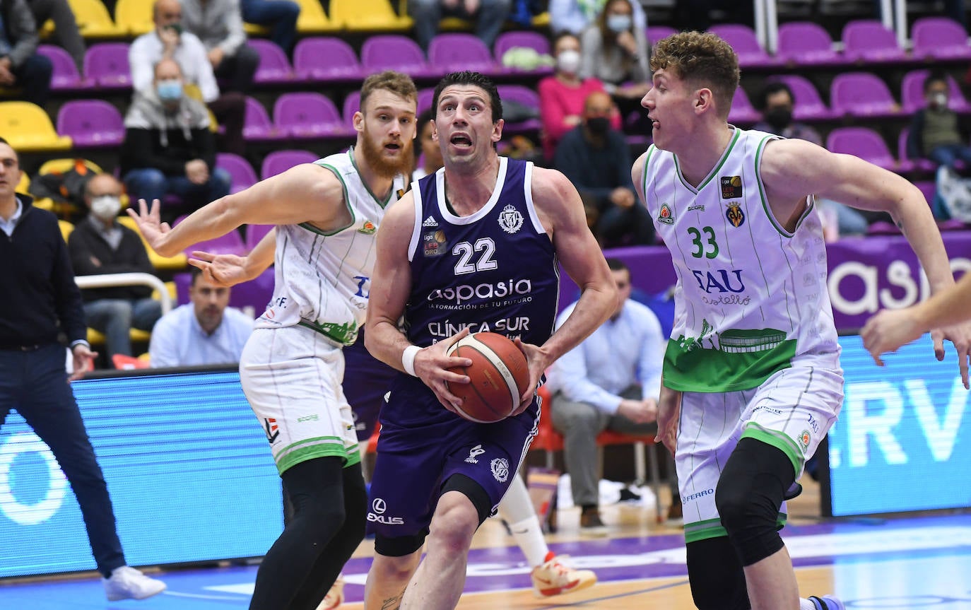 Fotos: Real Valladolid de Baloncesto 83 - 88 Tau Castelló