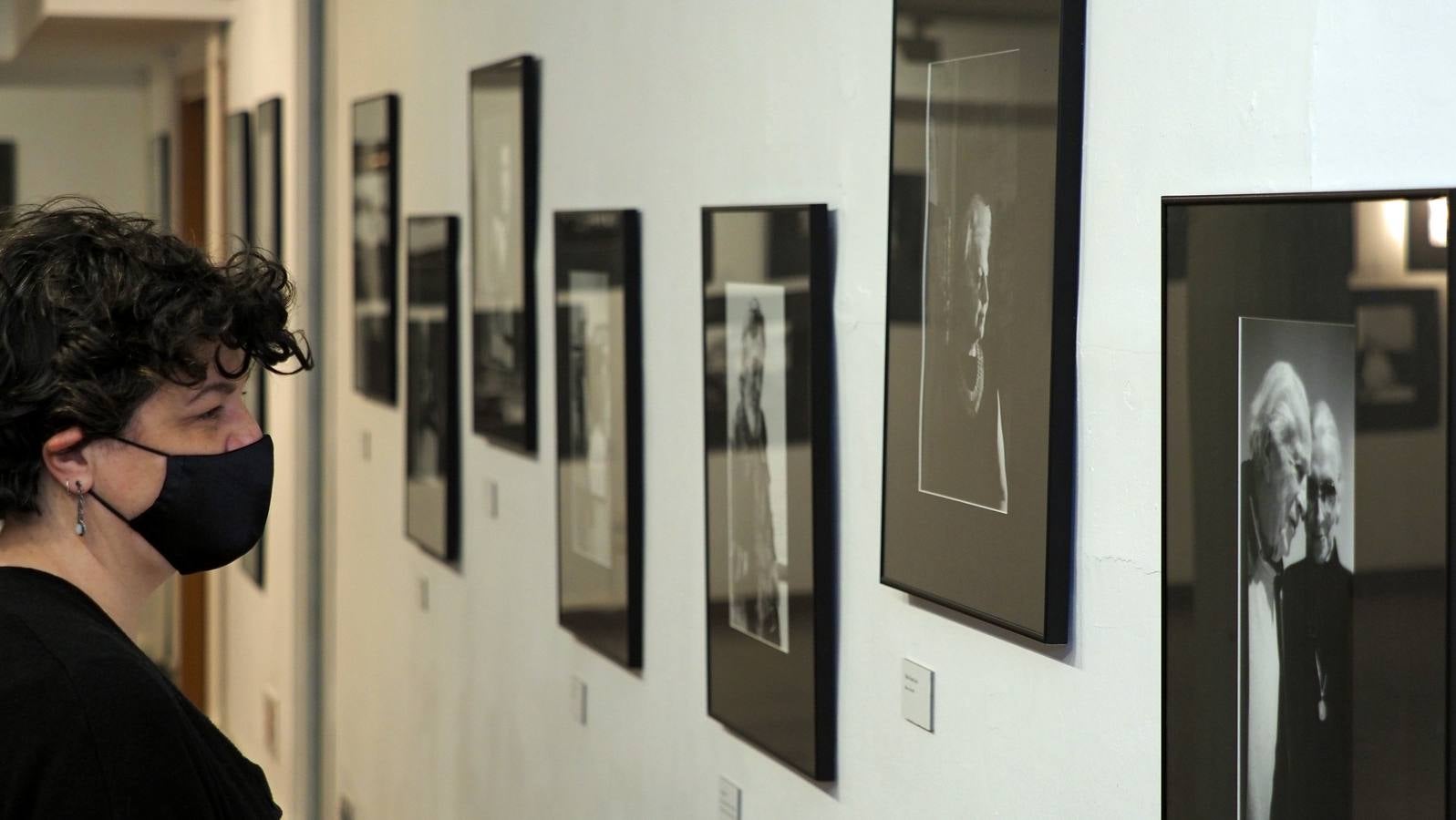 Fotos: La Casa Revilla de Valladolid acoge la exposición &#039;Mario Muchnik. El fotógrafo&#039;