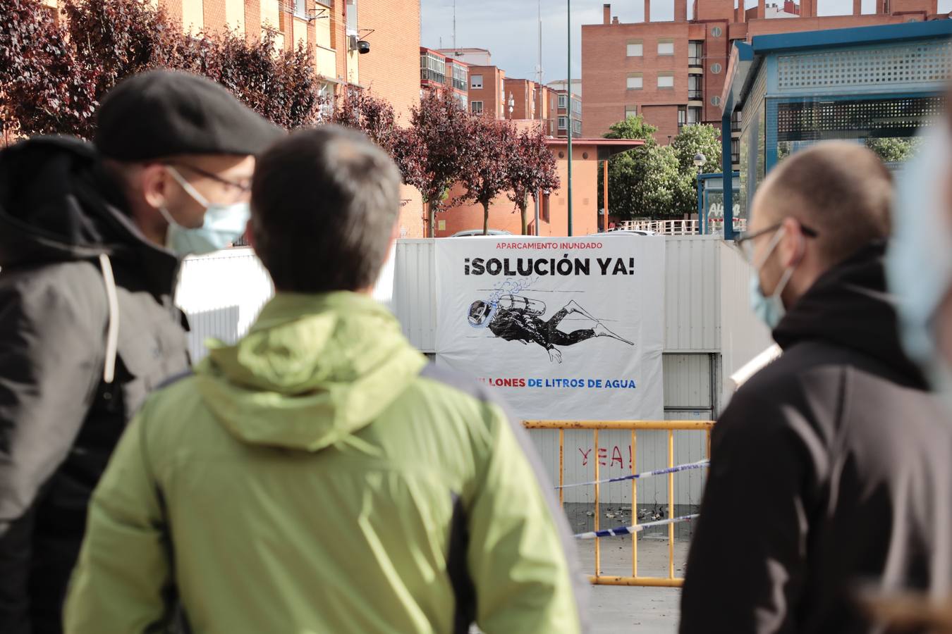 Fotos: Vecinos de La Victoria denuncia el abandono del aparcamiento del barrio