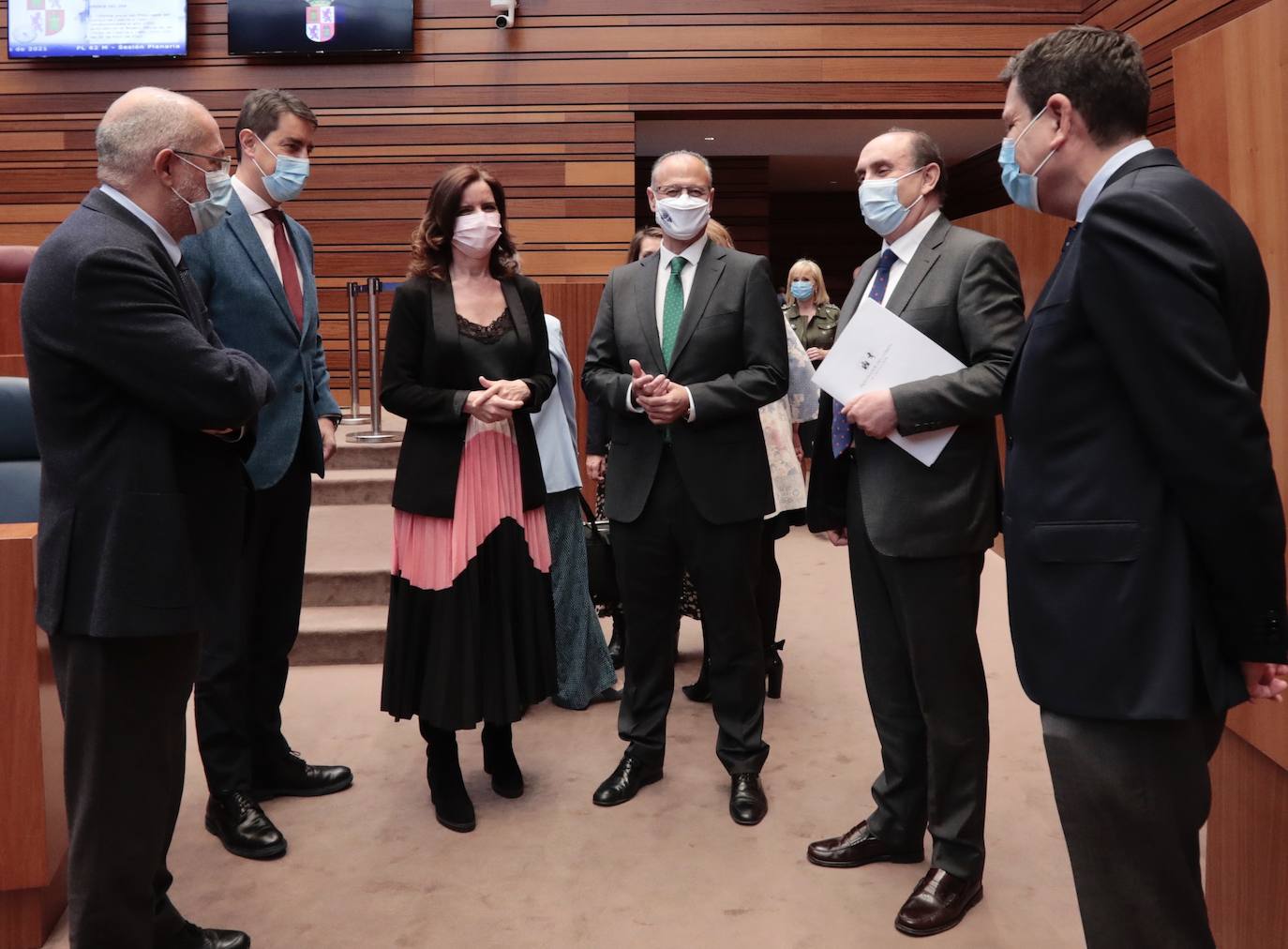 Fotos: El procurador del Común interviene en el pleno de las Cortes