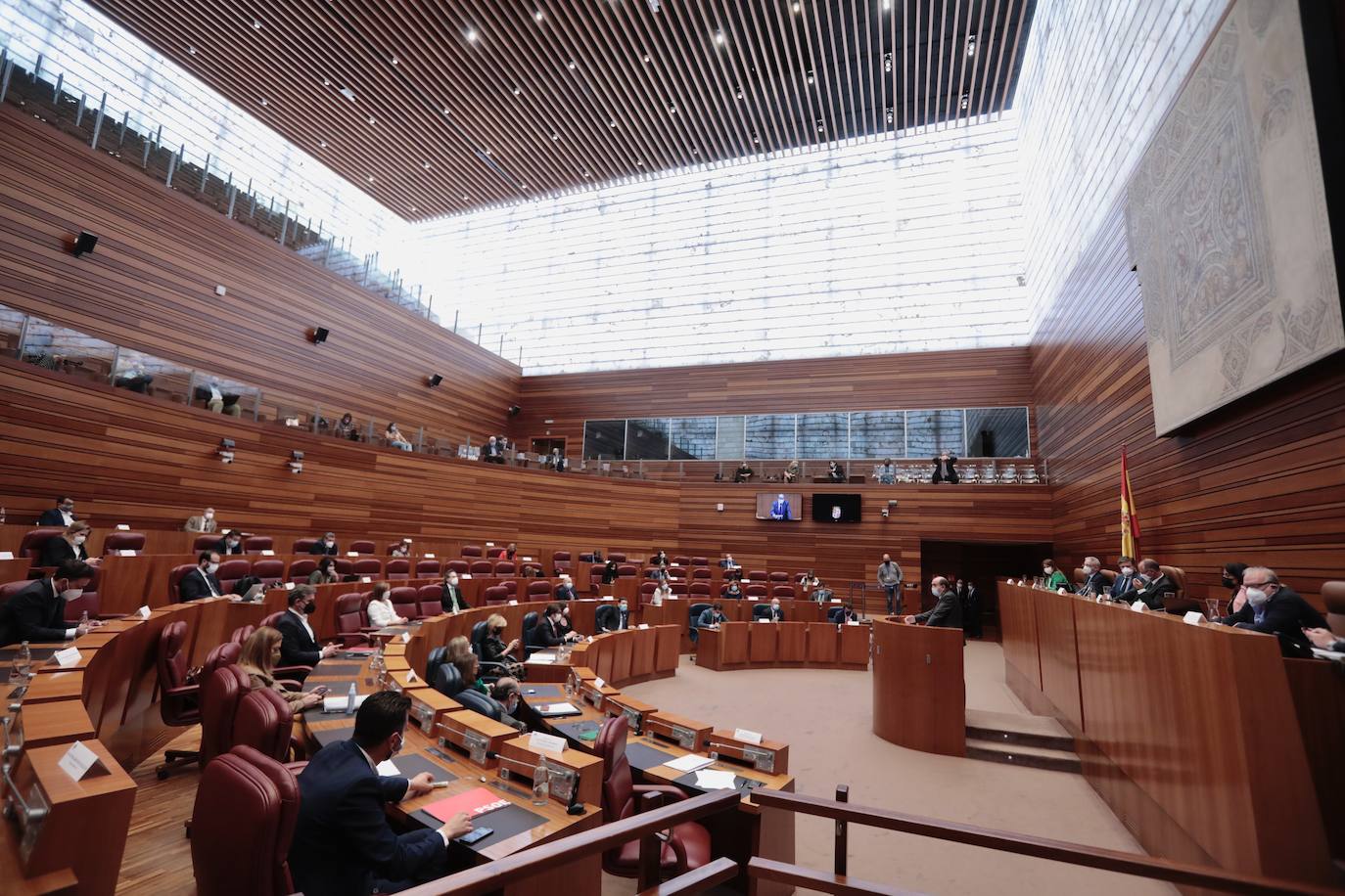 Fotos: El procurador del Común interviene en el pleno de las Cortes