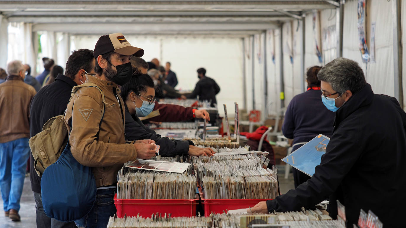 La Feria Internacional del Disco podrá visitarse en la Plaza de Portugalete hasta el domingo 16 de mayo