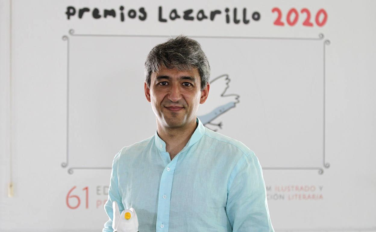 David Hernández Sevillano recibe el premio Lazarillo 2020 a la creación literaria. 