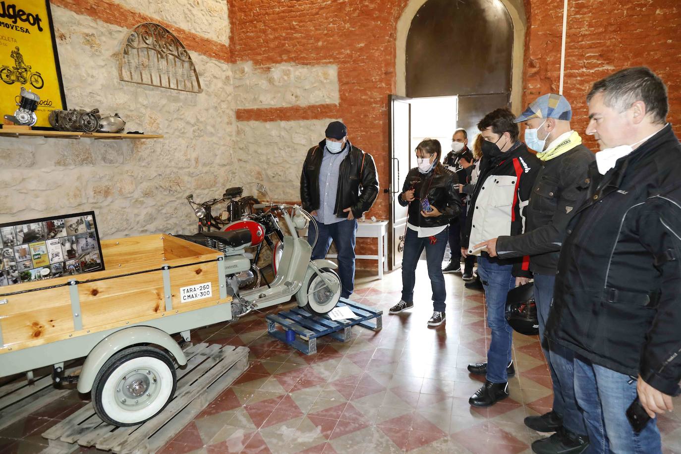 Fotos: Concurso de Restauración de Motos Clásicas del Museo de la Moto de Esguevillas