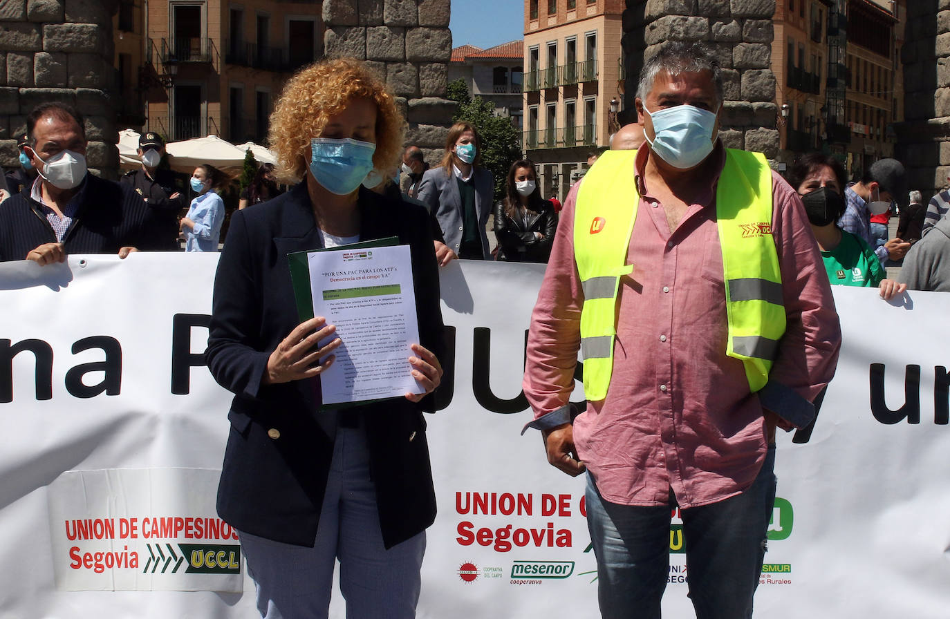 Tractorada por las calles de Segovia 