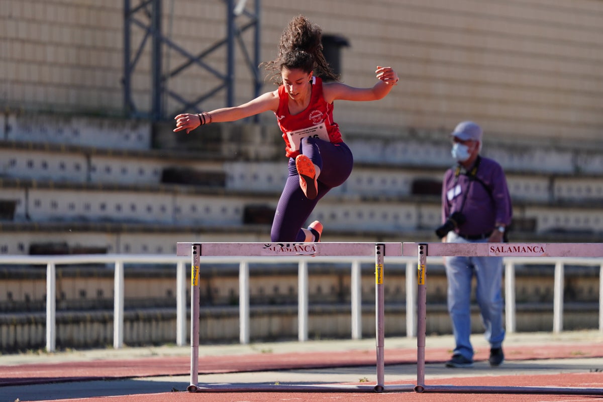 Jornada de atletismo en Las Pistas del Helmántico