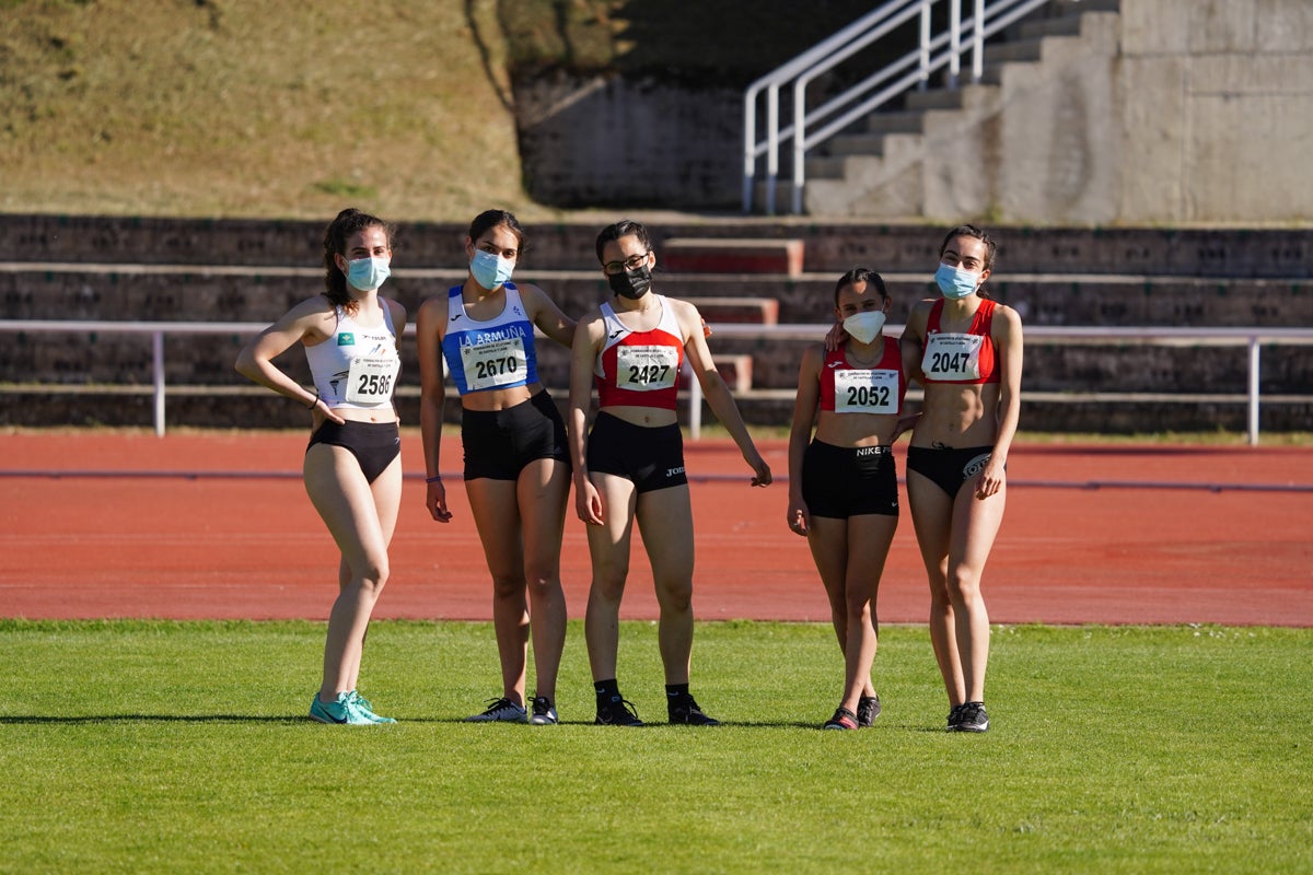 Jornada de atletismo en Las Pistas del Helmántico