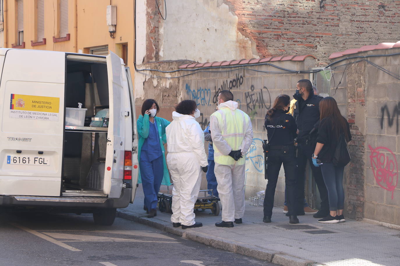 Fotos: Localizan un cadaver en El Crucero