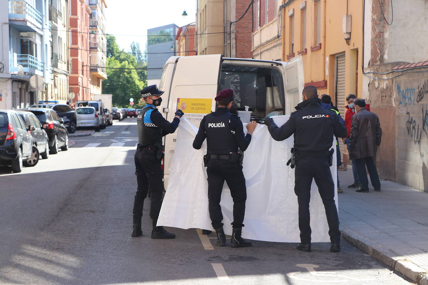Fotos: Localizan un cadaver en El Crucero
