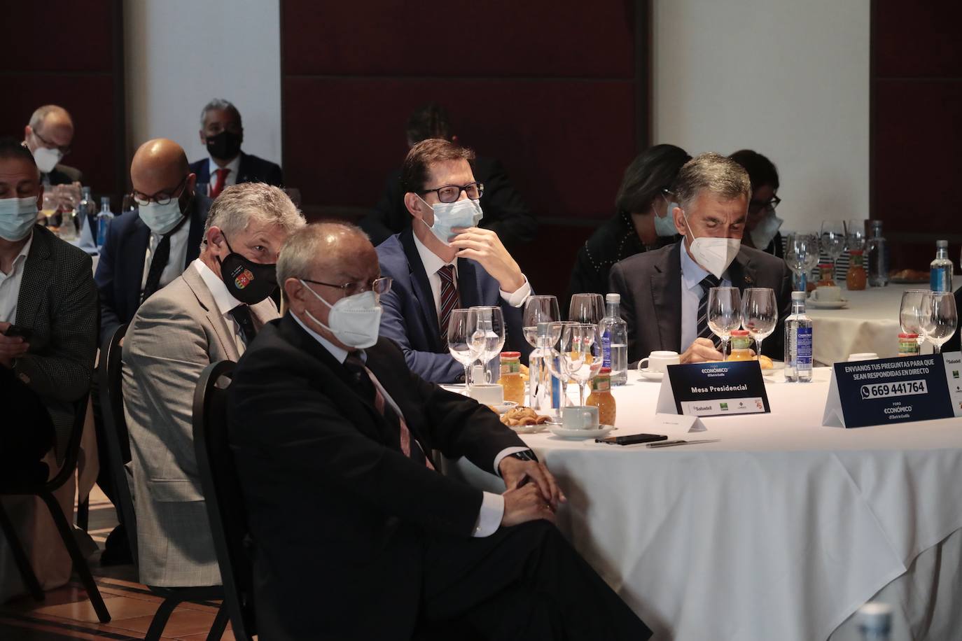 El exfutbolista, exentrenador y actual comentarista y empresario Jorge Valdano, en el Foro Económico de El Norte de Castilla.