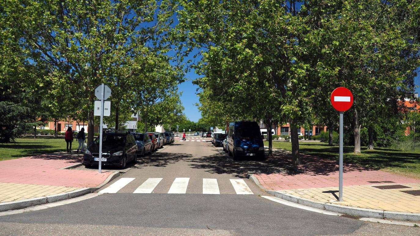 Este barrio sirve de conexión entre el paseo Zorrilla y el distrito de Covaresa