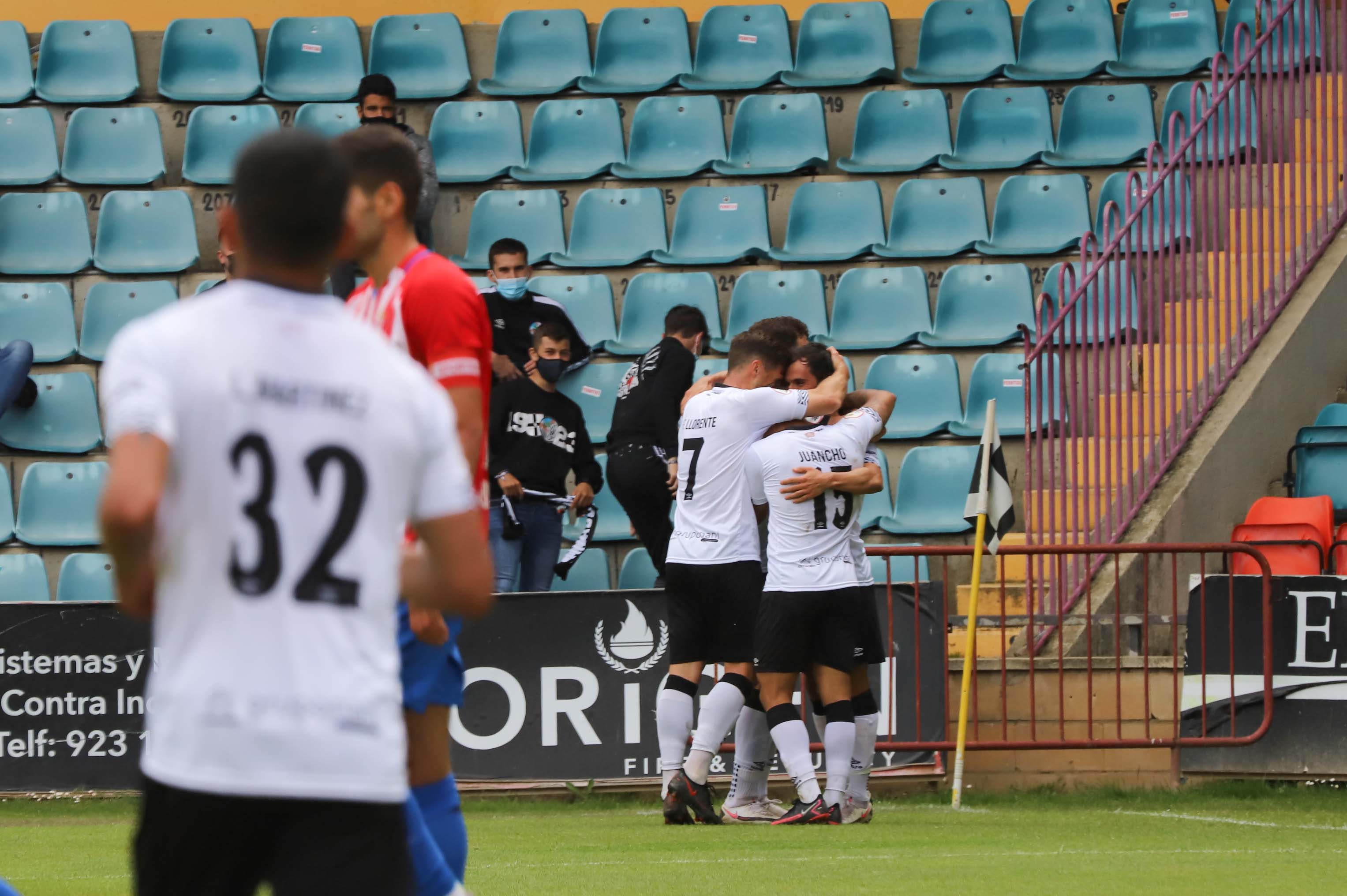 Salamanca UDS 4-1 Real Sporting B